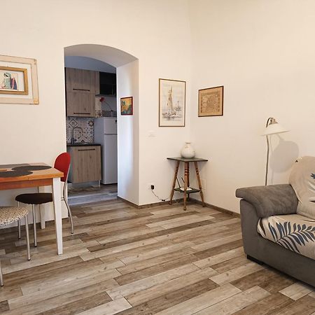 B&B Interno Sg L'Aquila Bagian luar foto
