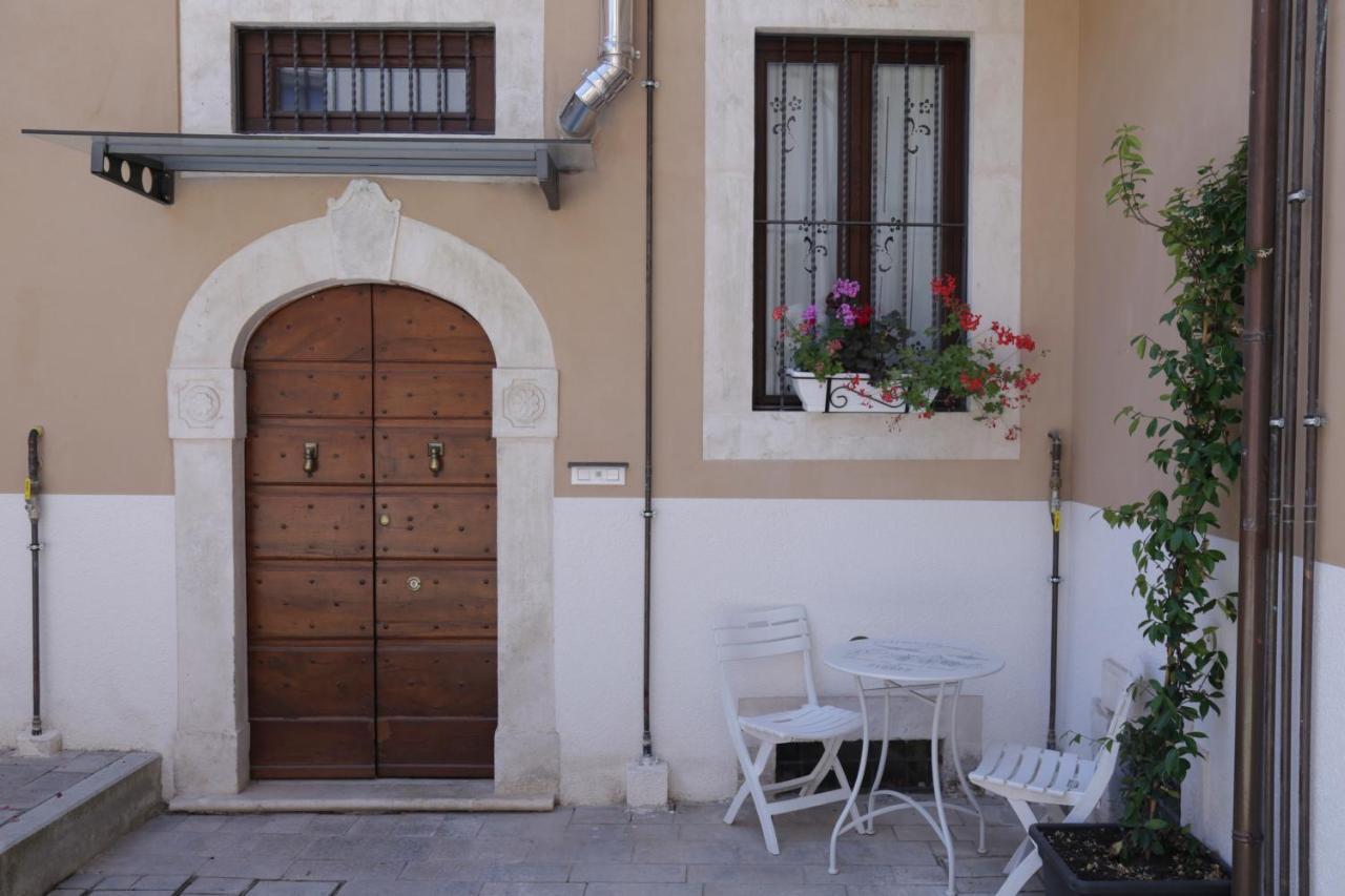 B&B Interno Sg L'Aquila Bagian luar foto